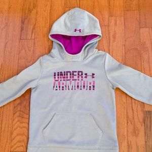 Under Armour Sweatshirt